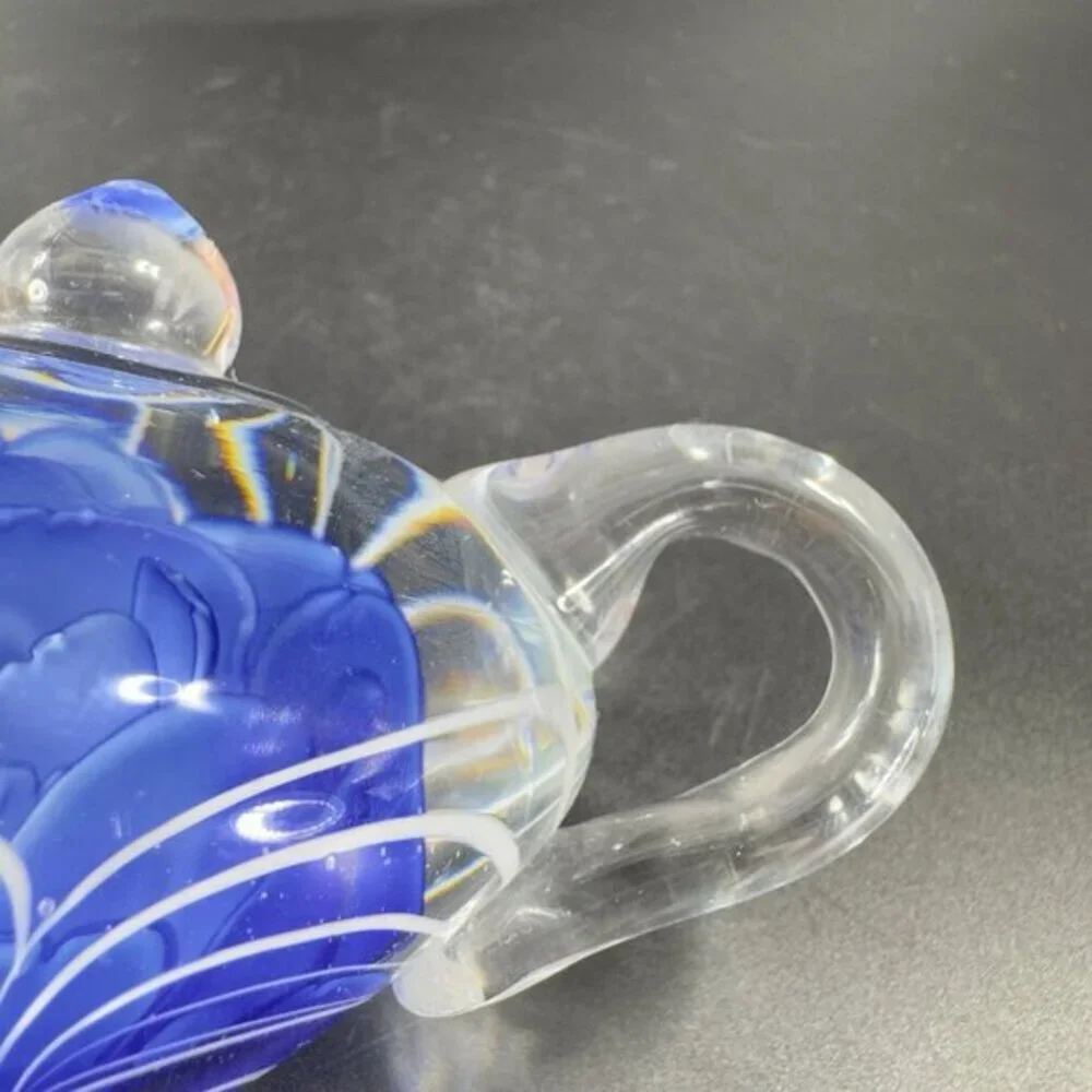 Dynasty Gallery Glass Teapot Carafe Jug Blue With White‎ Swirls Paperweight VTG